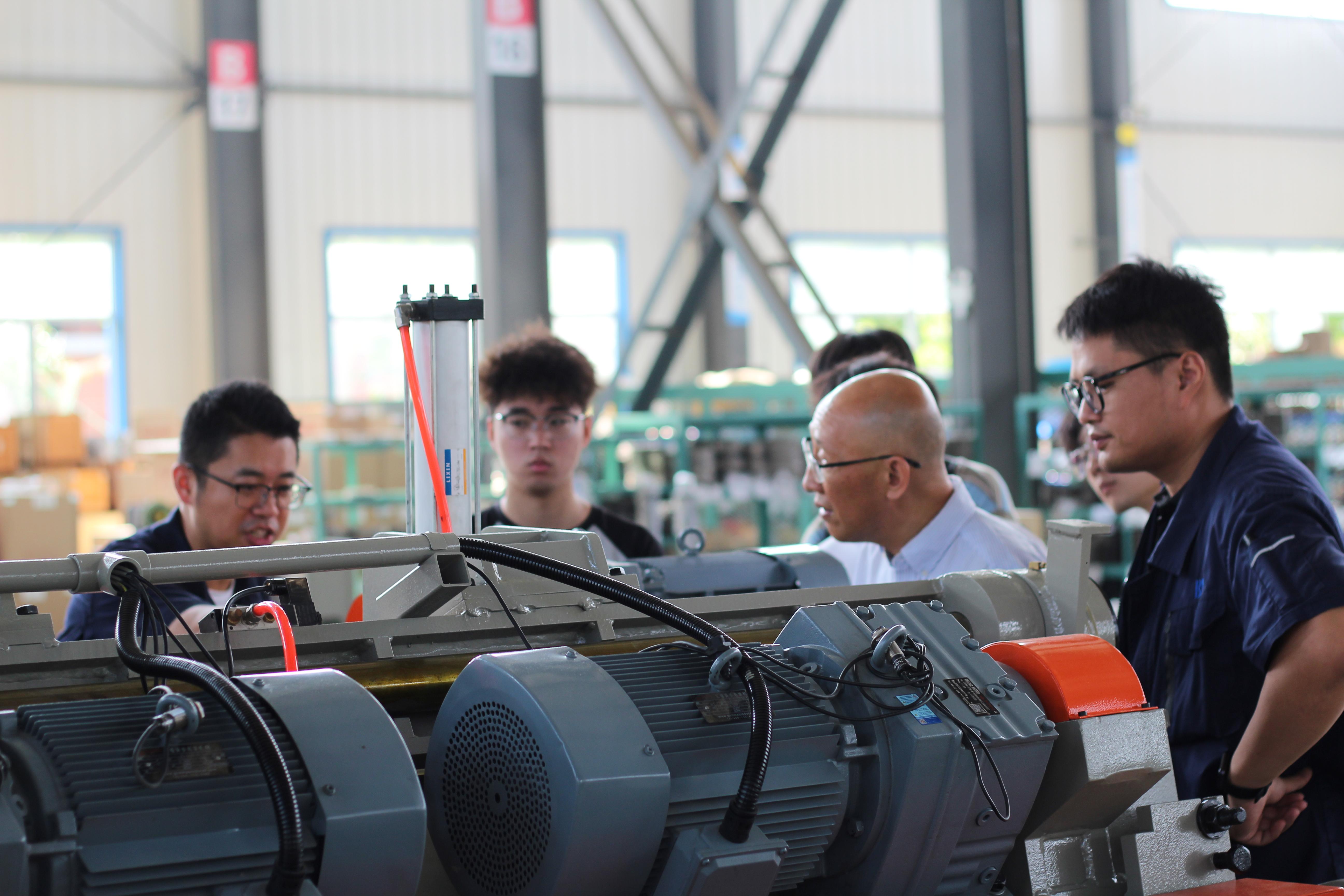 IMG_0908(1).JPG IMG_0908(1).JPG